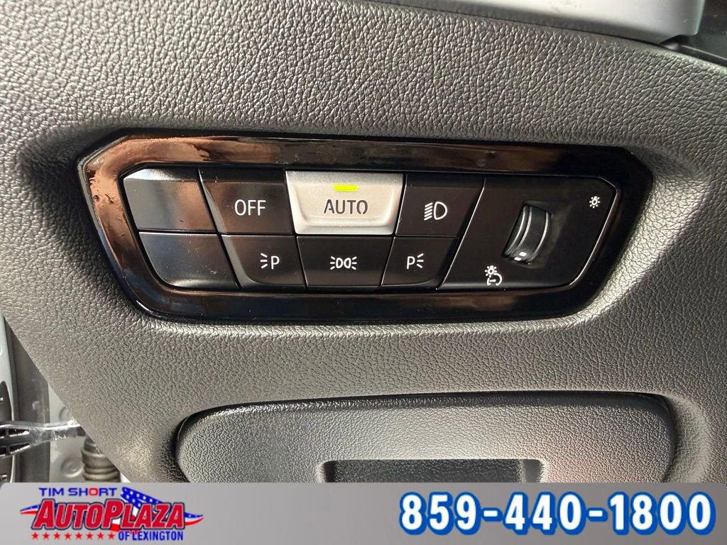 Used 2020 BMW 330i xDrive Sedan image 24