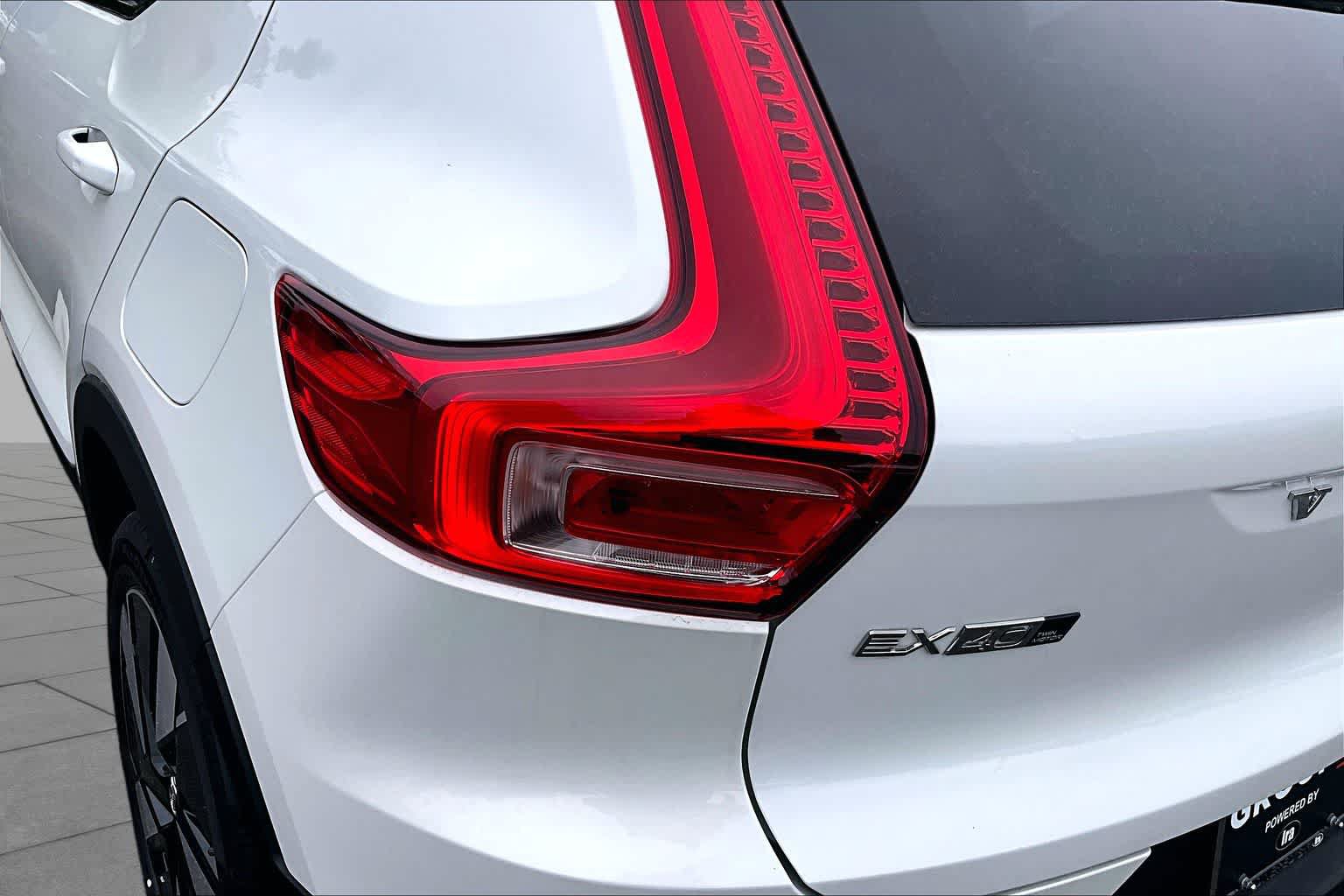 New 2026 Volvo EX40 Plus w/ Climate Package AWD/4WD image 5