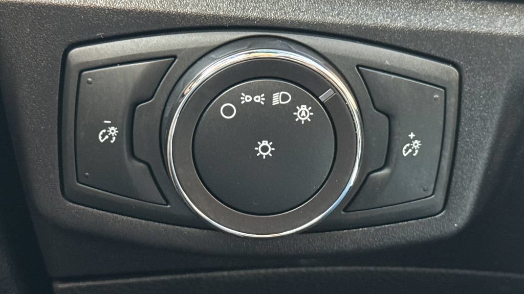 Used 2018 Ford Fusion S FWD image 22