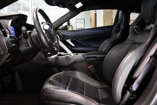 Used 2015 Chevrolet Corvette Z06 w/ Z07 Performance Package image 23
