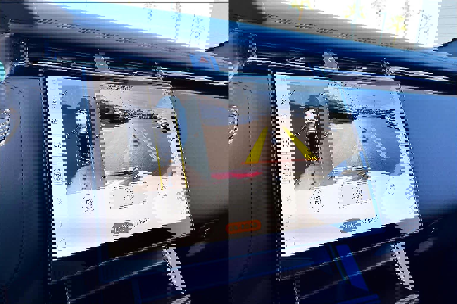 New 2026 Land Rover Range Rover Velar Dynamic SE image 20