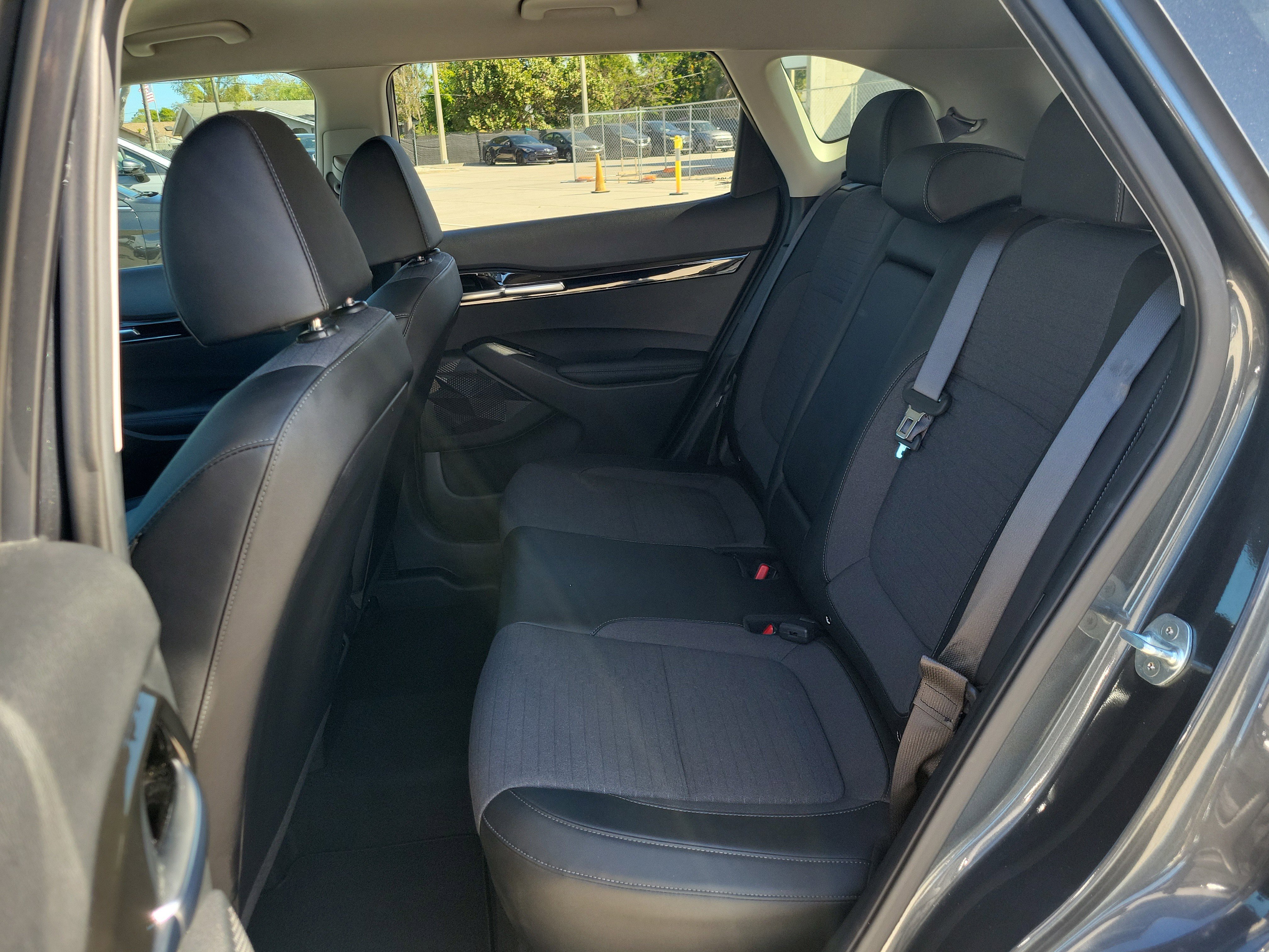 Certified 2023 Kia Seltos S w/ Navigation Package image 16