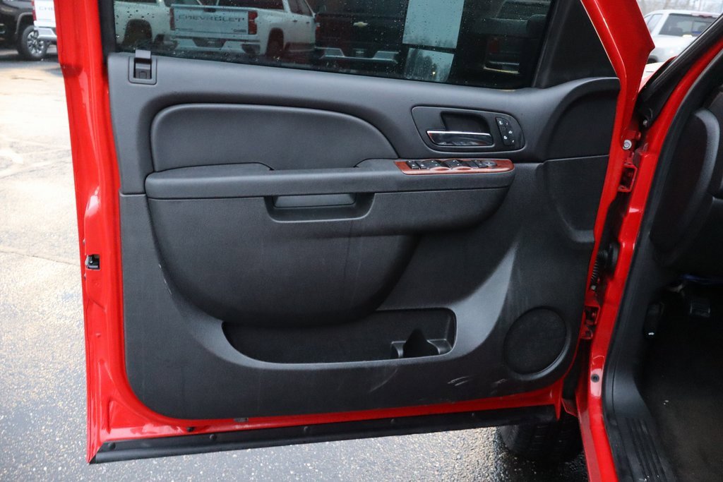 Used 2011 Chevrolet Silverado 2500 LTZ w/ LTZ Plus Package image 20