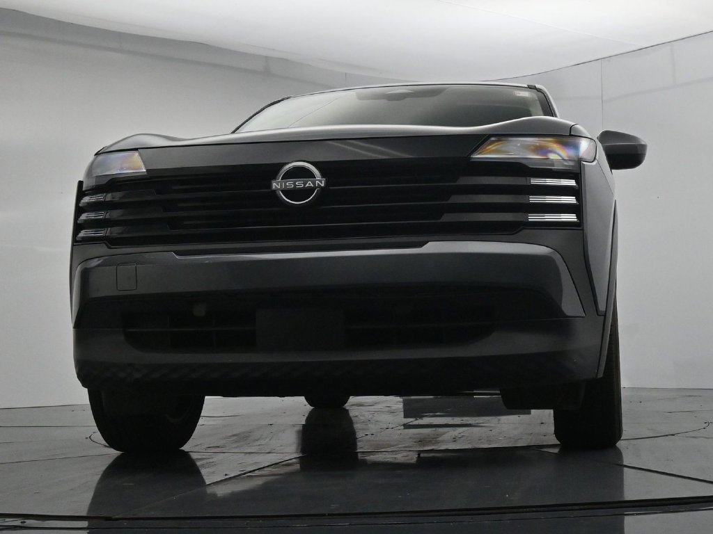 Used 2025 Nissan Kicks SV w/ Illumination Package AWD/4WD image 19