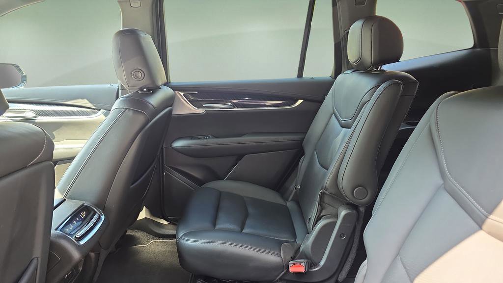 Certified 2023 Cadillac XT6 Premium Luxury w/ Technology Package image 26