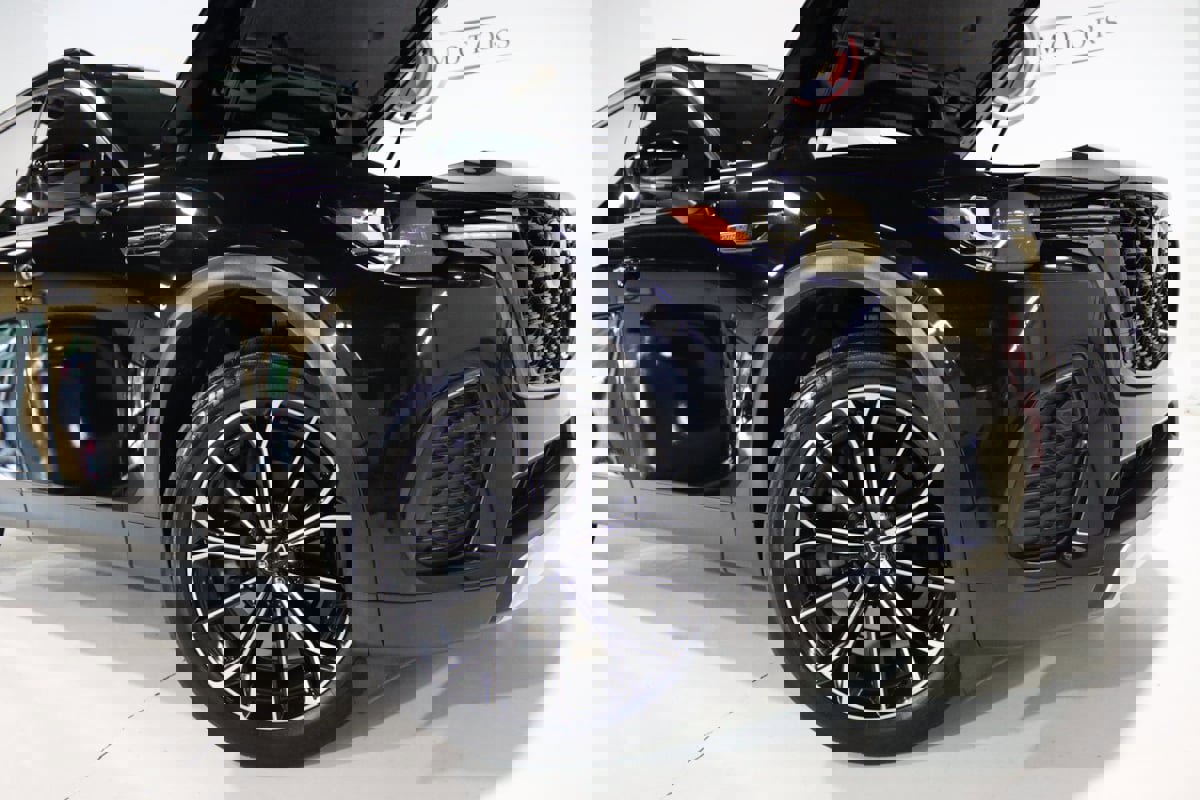 Used 2025 MAZDA CX-70 Plug-In Hybrid w/ Premium Pkg image 64