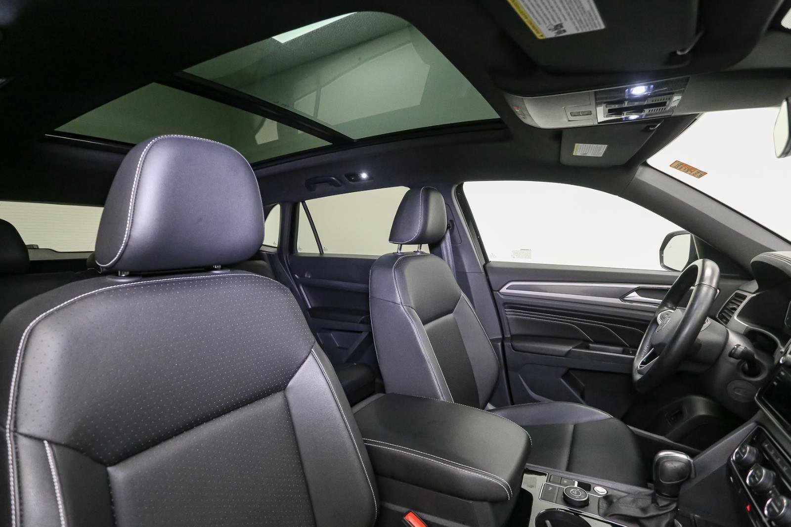 Certified 2020 Volkswagen Atlas Cross Sport SEL image 23