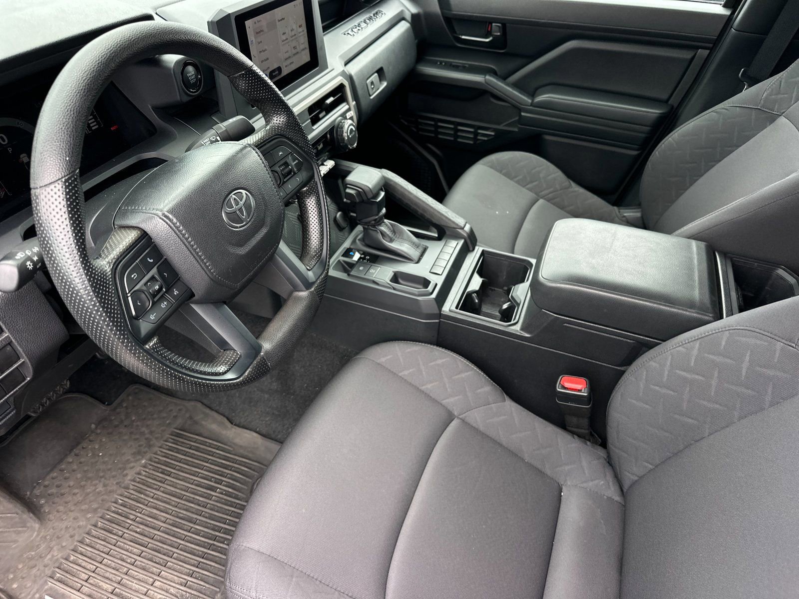 Used 2025 Toyota Tacoma SR w/ SR Upgrade Package image 9