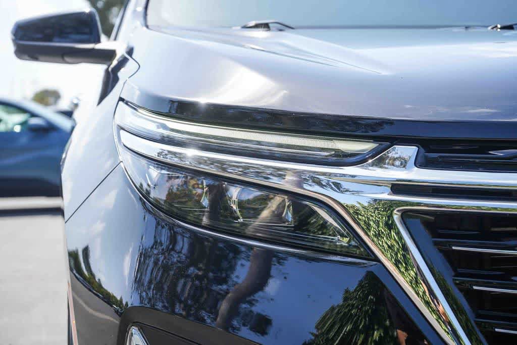 Used 2023 Chevrolet Equinox Premier FWD image 9