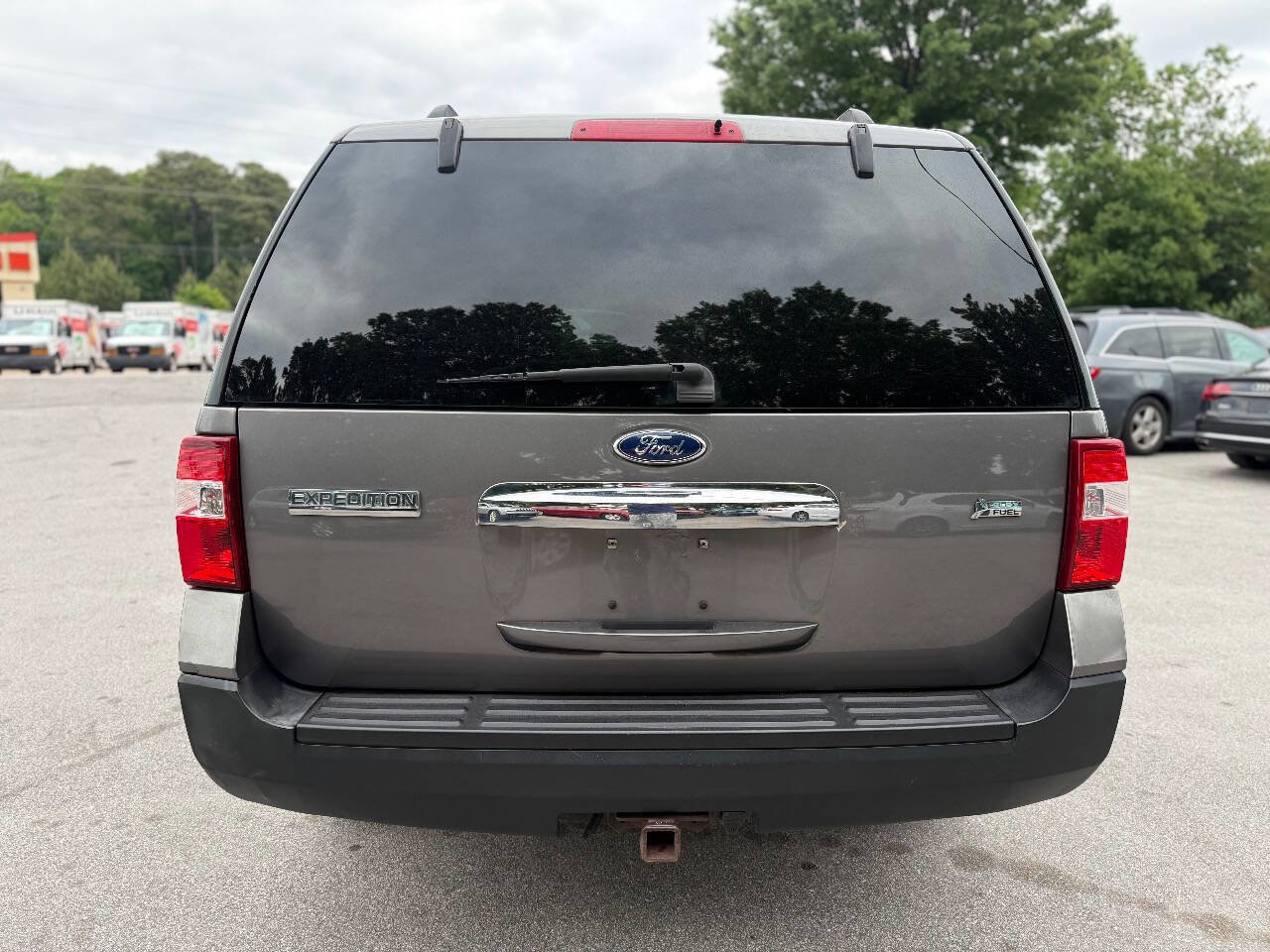 Used 2014 Ford Expedition XL RWD image 5