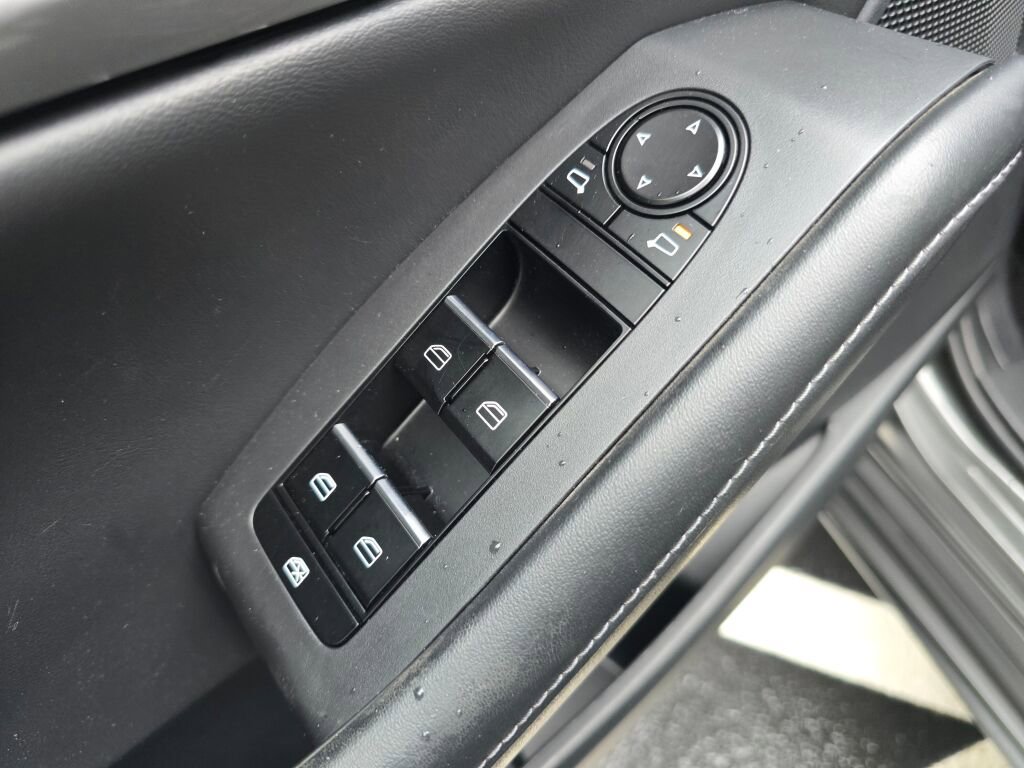 Used 2021 MAZDA CX-30 FWD 2.5 S w/ Select Package image 20