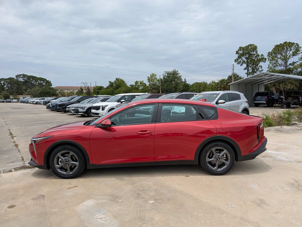 Certified 2025 Kia K4 FWD image 5