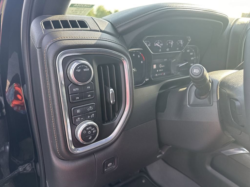Certified 2022 GMC Sierra 1500 AT4 w/ AT4 Premium Package image 24