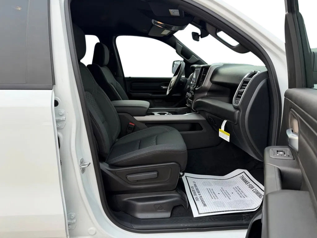 New 2026 RAM 1500 Express AWD/4WD image 11
