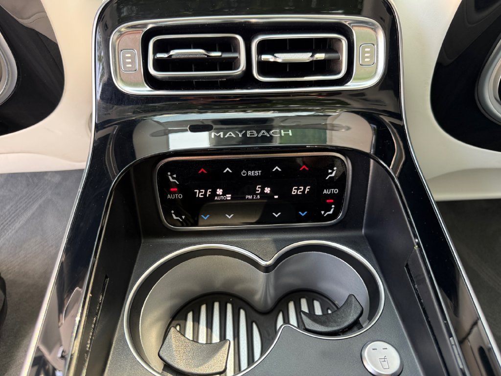 Used 2023 Mercedes-Benz Maybach S 580 4MATIC image 26