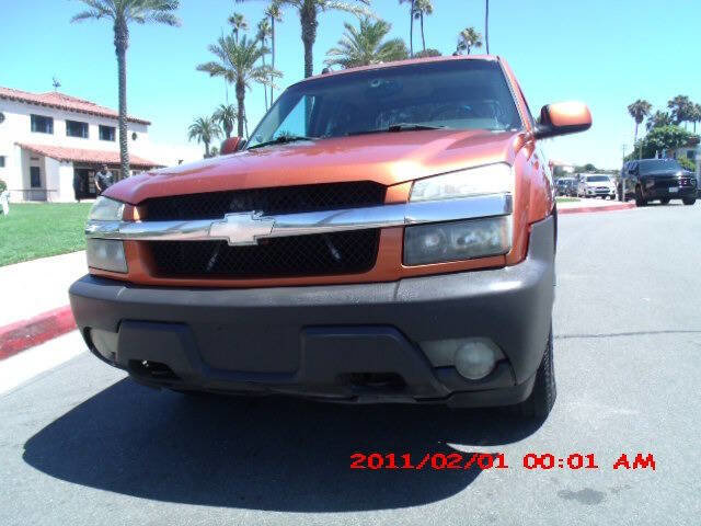 Used 2005 Chevrolet Avalanche Z71 w/ Sun And Sound Package image 24