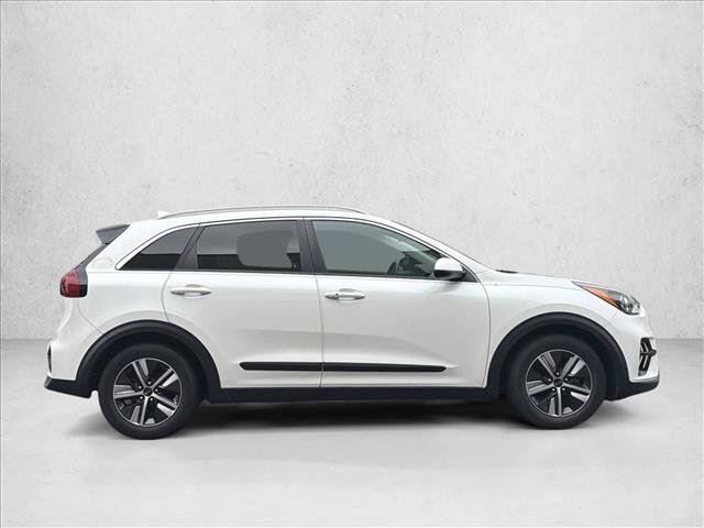 Used 2020 Kia Niro LXS FWD image 4