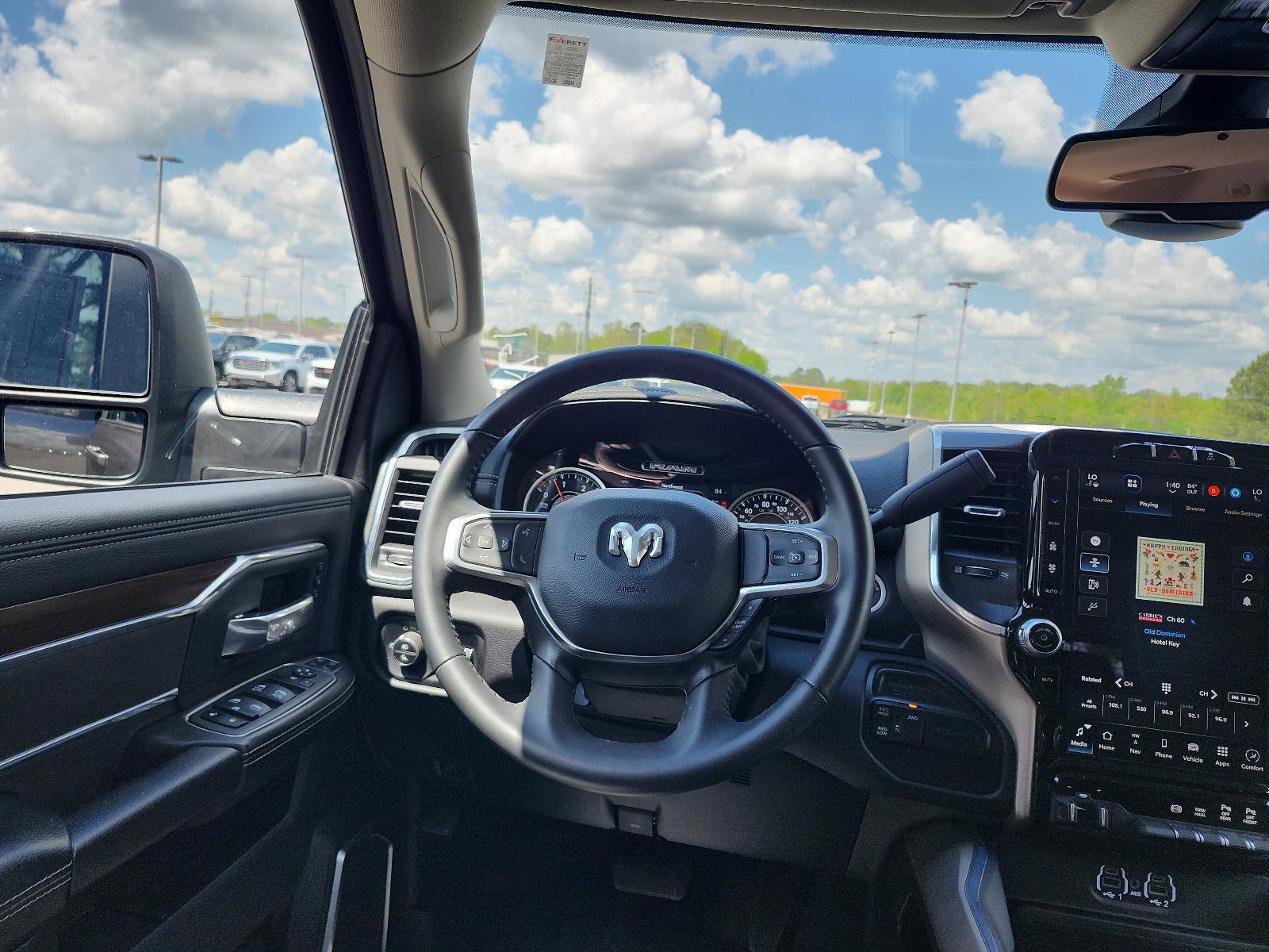 Used 2024 RAM 2500 Laramie image 16