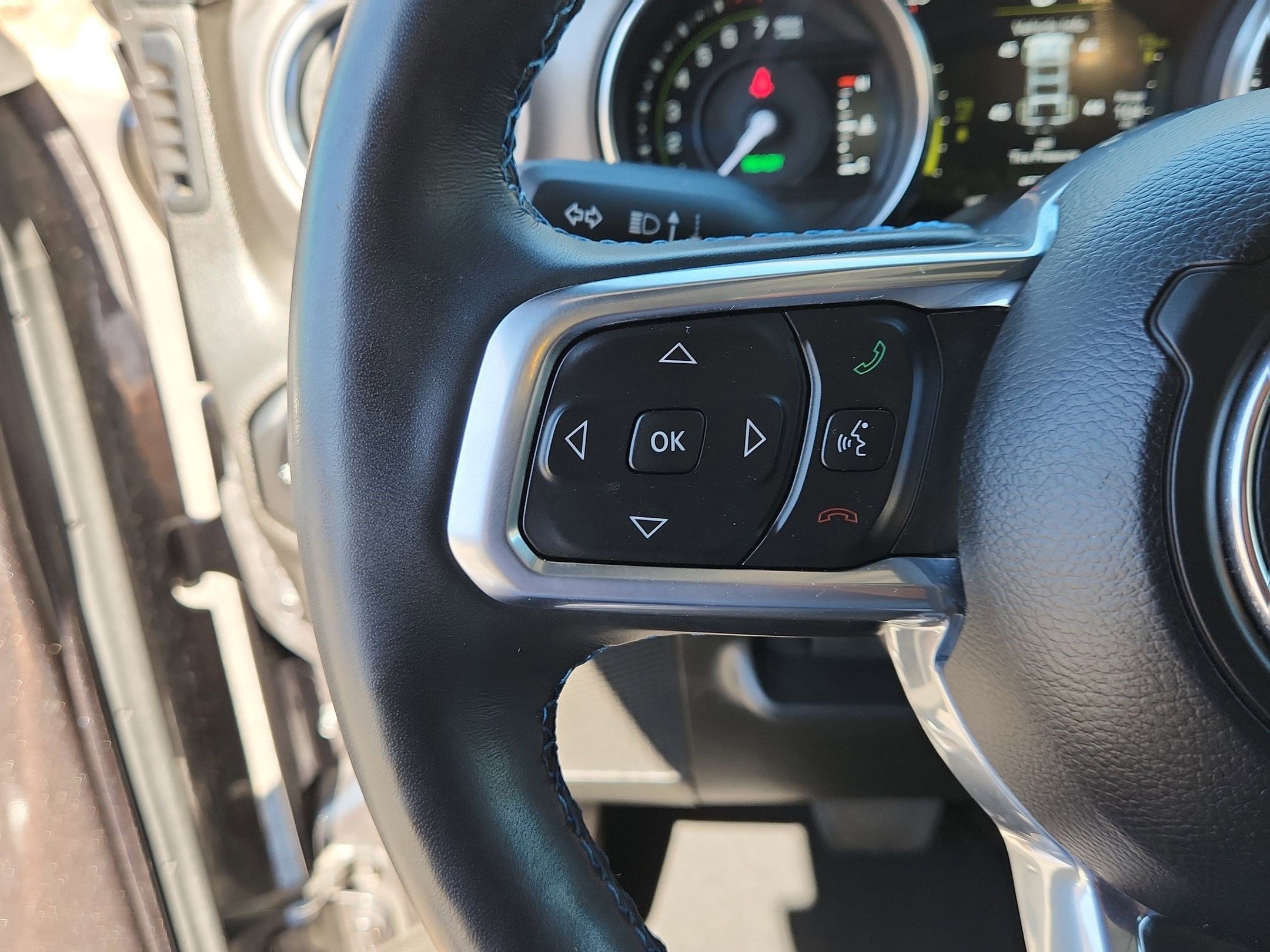 Used 2021 Jeep Wrangler Unlimited Rubicon 4xe w/ Cold Weather Group image 21