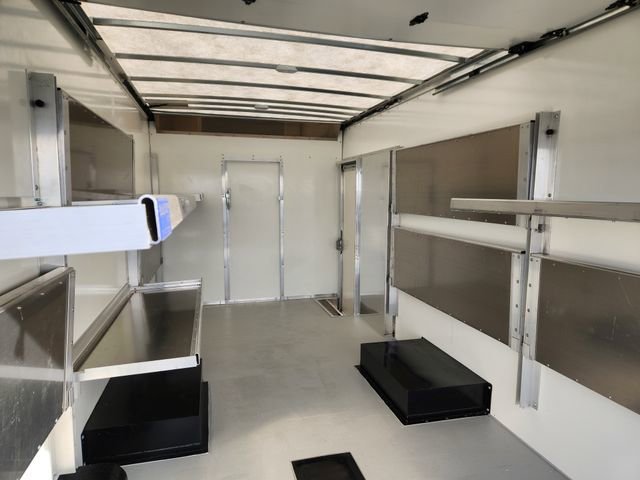 New 2025 Chevrolet Express 4500 w/ Power Convenience Package image 21