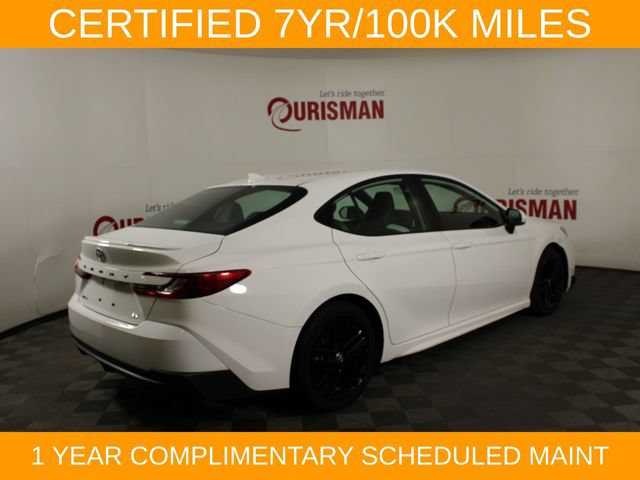 Used 2025 Toyota Camry SE FWD image 8