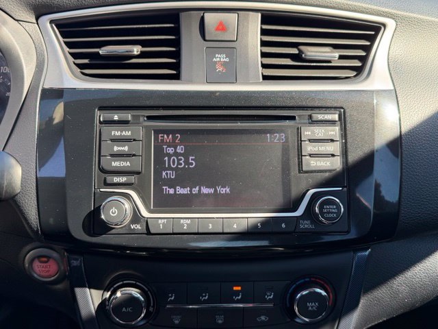 Used 2017 Nissan Sentra SR FWD image 14