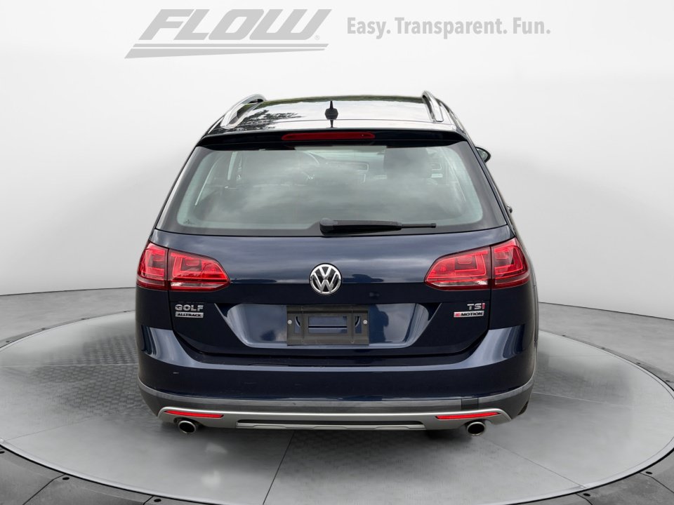 Used 2017 Volkswagen Golf Alltrack AWD/4WD image 6