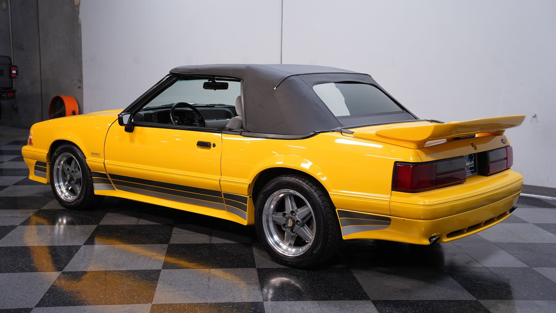 Used 1989 Ford Mustang LX image 7