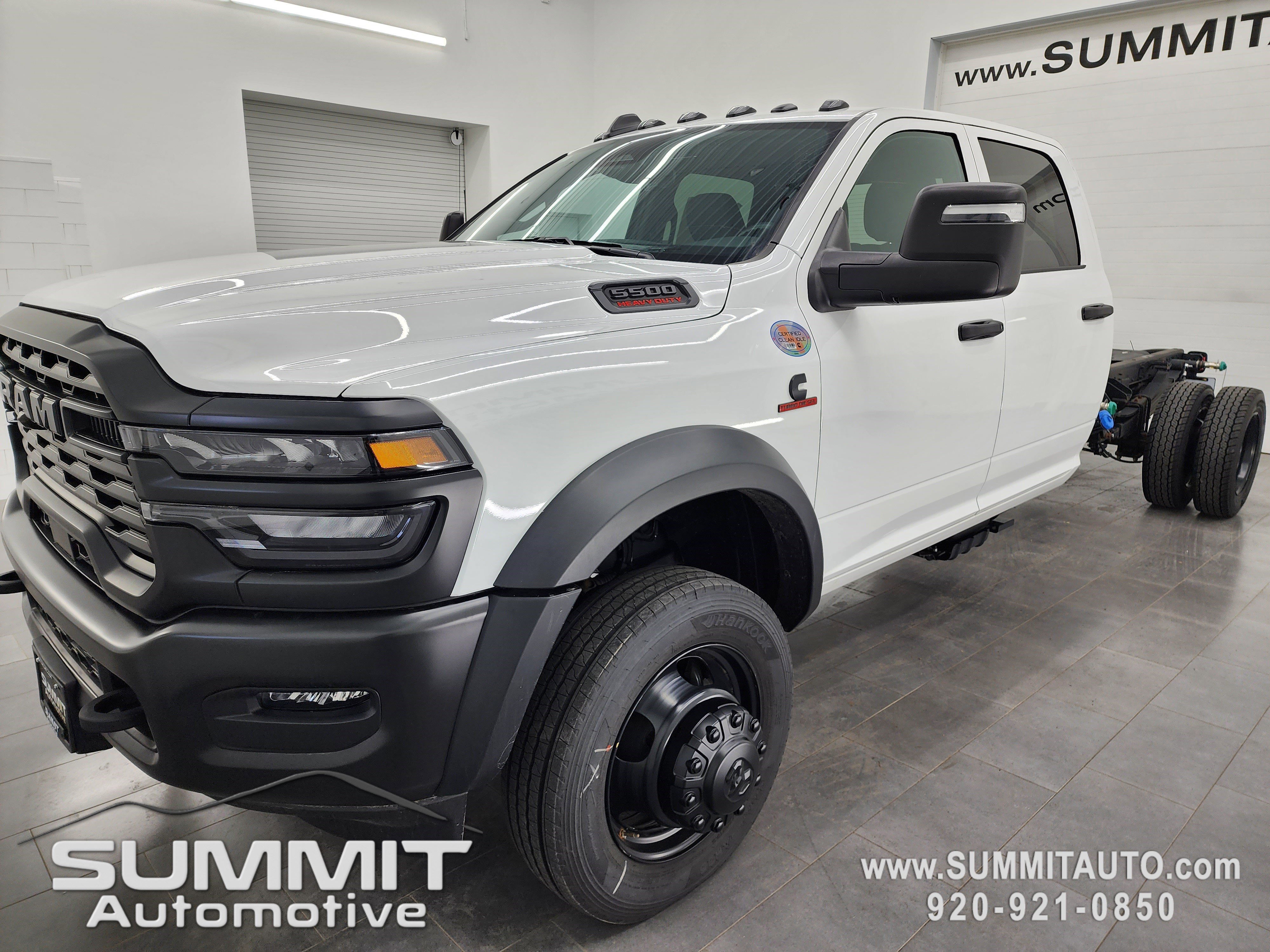 New 2025 RAM 5500 Tradesman AWD/4WD image 6