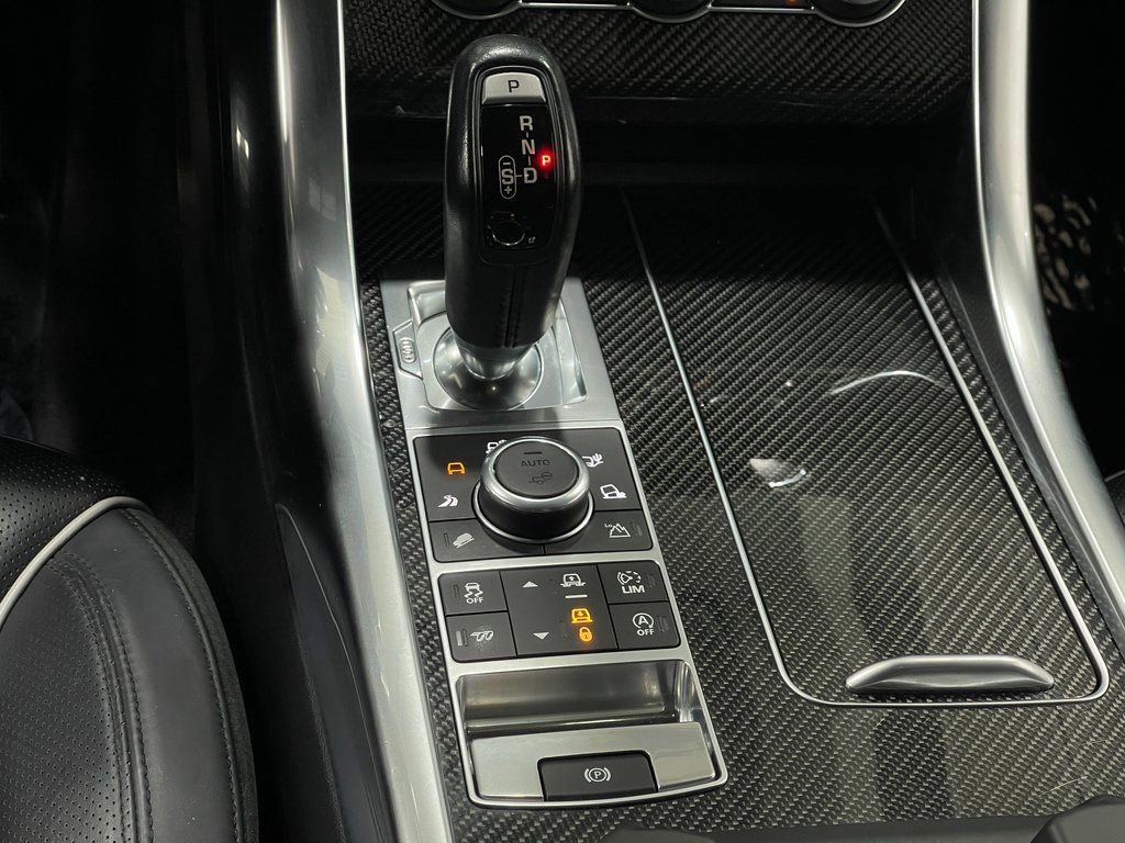 Used 2017 Land Rover Range Rover Sport SVR image 30