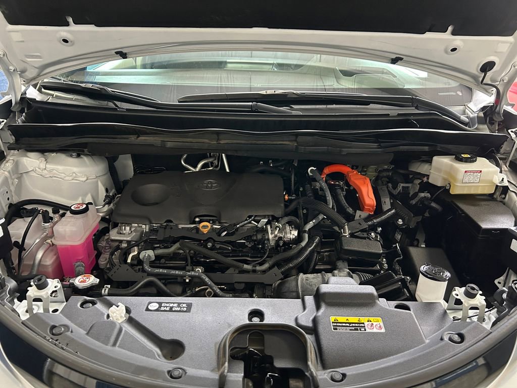 Used 2022 Toyota Sienna Platinum image 29
