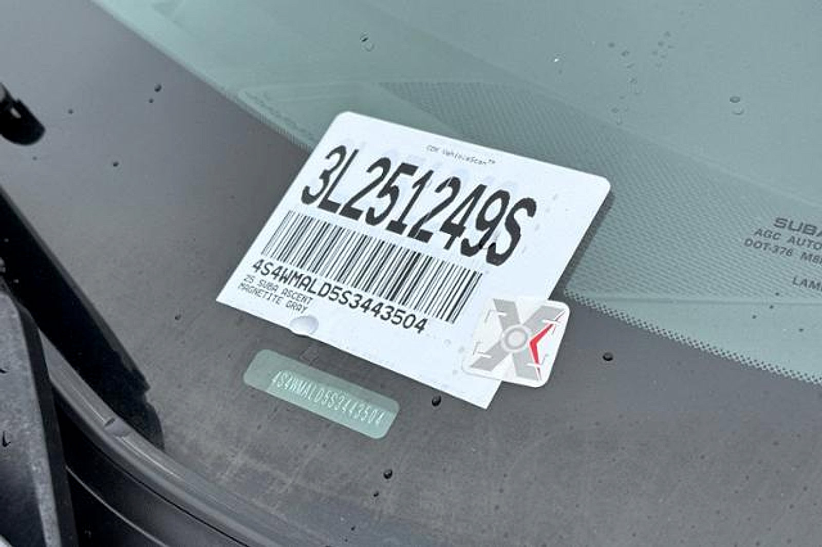 Used 2025 Subaru Ascent Limited AWD/4WD image 32