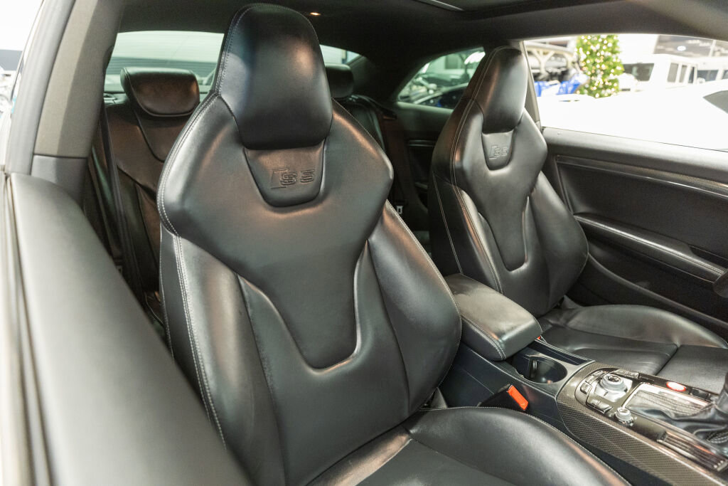 Used 2014 Audi S5 Prestige w/ Prestige Package image 15