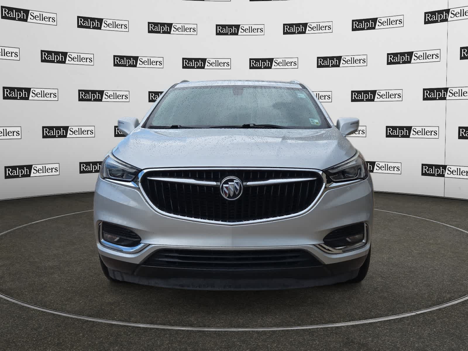 Used 2019 Buick Enclave Essence FWD image 8