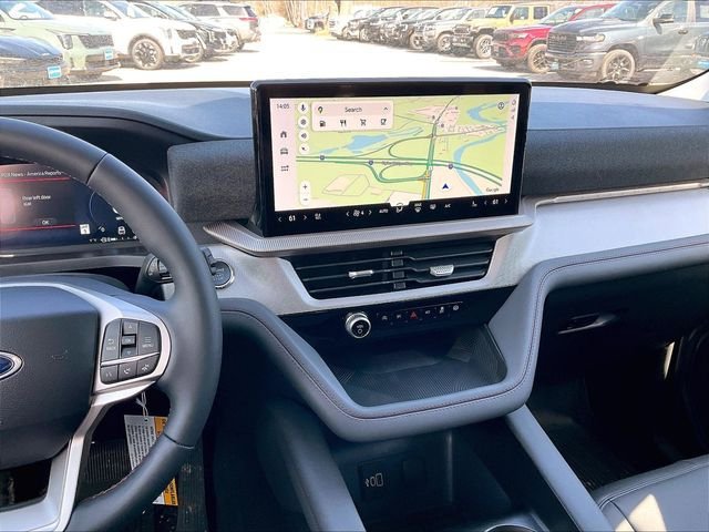New 2026 Ford Explorer Active w/ Active Comfort Package AWD/4WD image 13