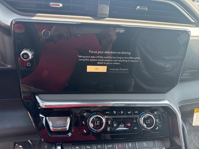 New 2025 GMC Sierra 1500 Denali w/ Denali Reserve Package image 17