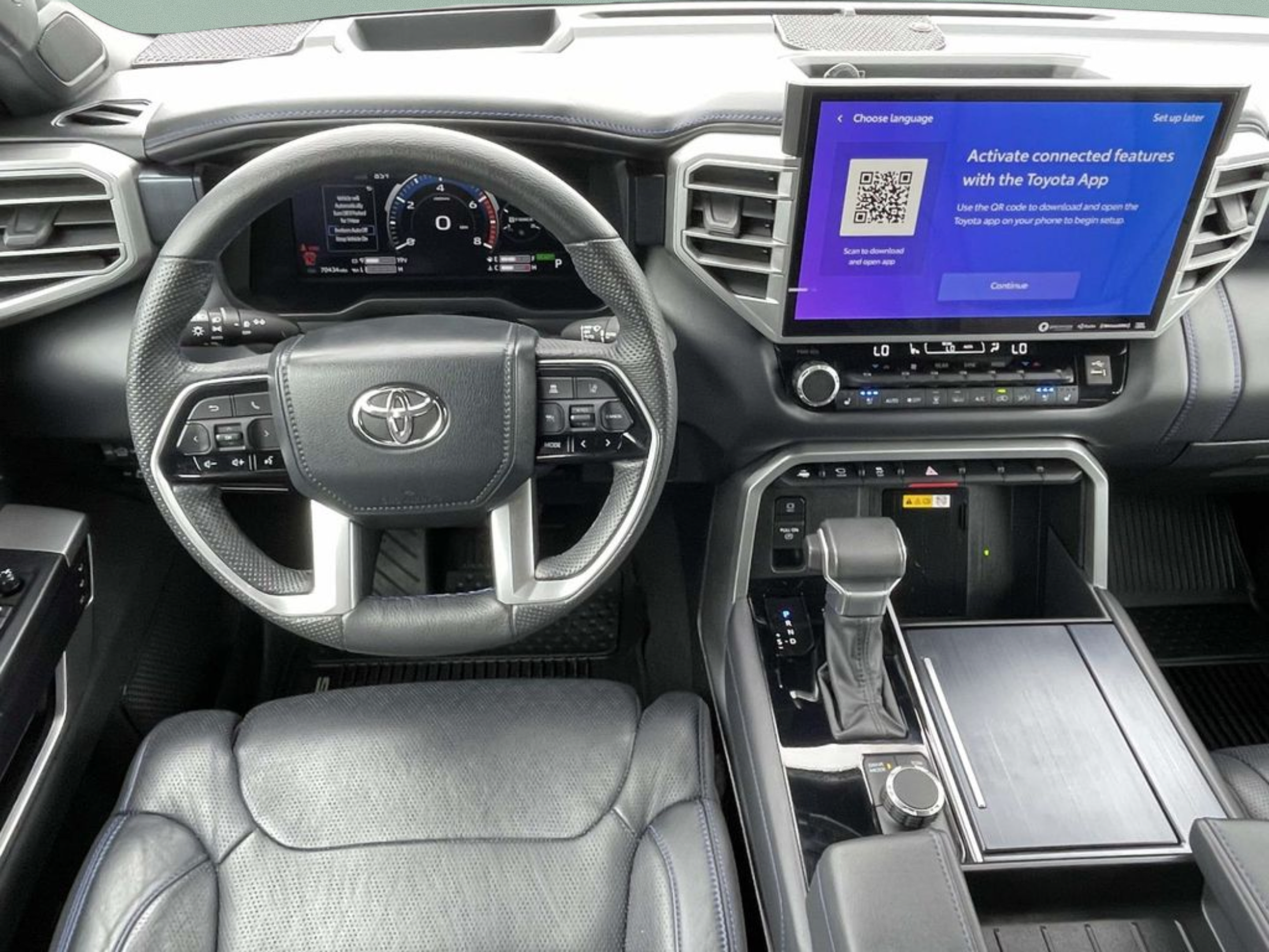 Used 2024 Toyota Sequoia Platinum RWD image 10