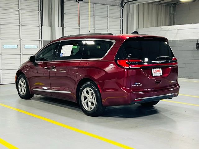 Used 2023 Chrysler Pacifica Limited image 20