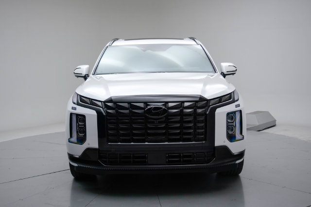 Used 2025 Hyundai Palisade Calligraphy AWD/4WD image 12