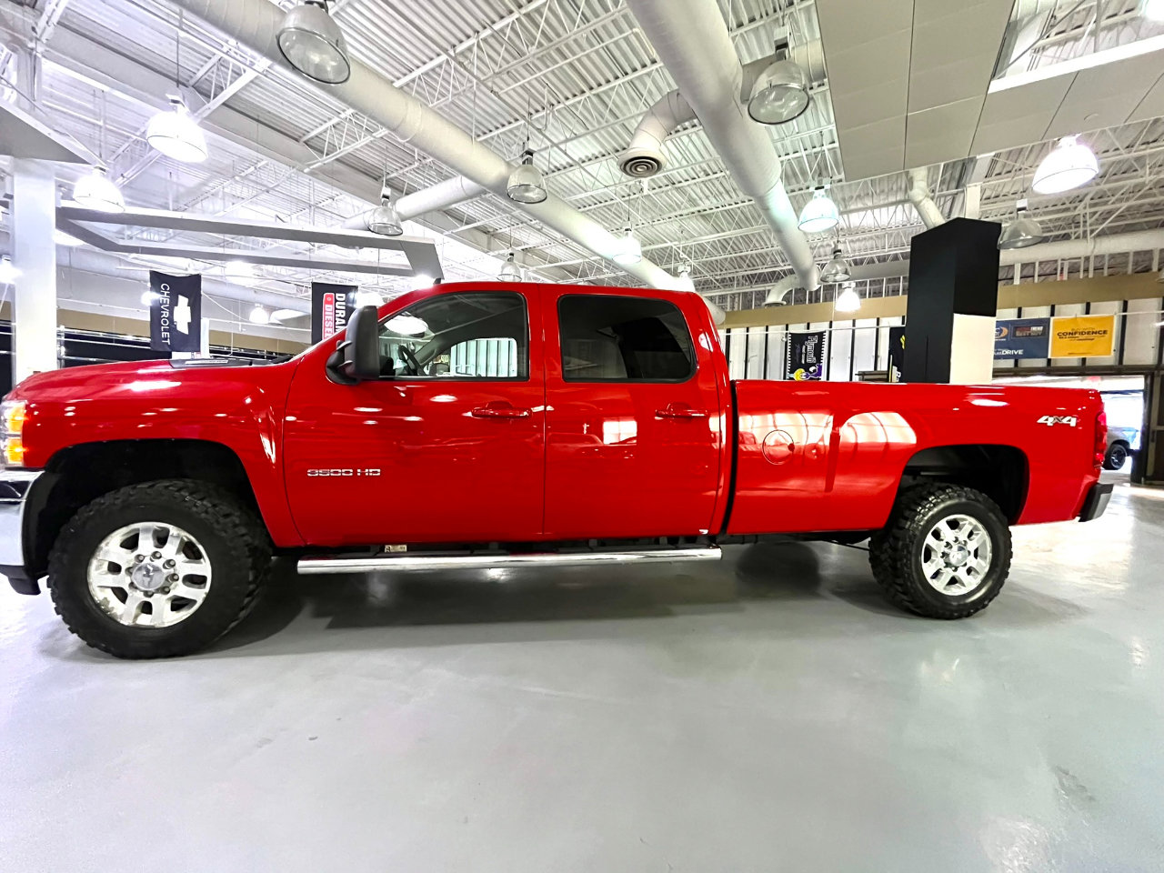 Used 2013 Chevrolet Silverado 3500 LTZ w/ LTZ Plus Package image 2