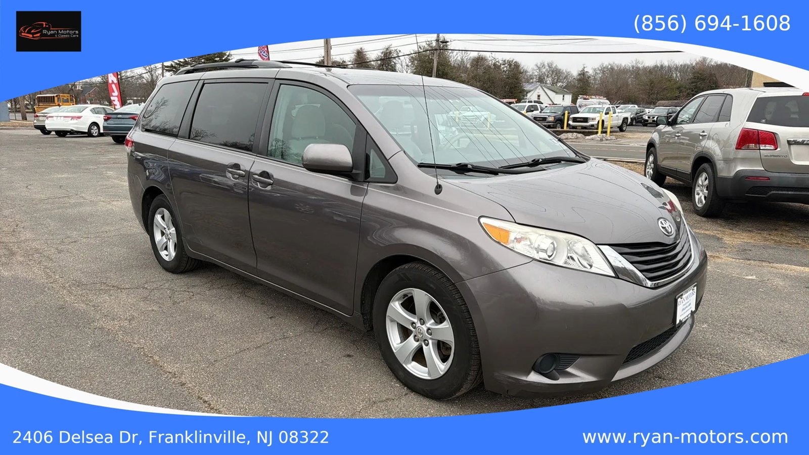 Used 2012 Toyota Sienna LE image 3