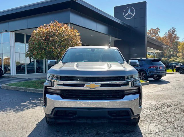Used 2021 Chevrolet Silverado 1500 LT AWD/4WD image 3