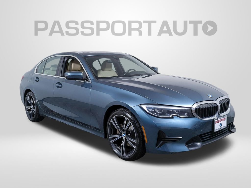 Used 2021 BMW 330i xDrive Sedan w/ Convenience Package AWD/4WD image 9