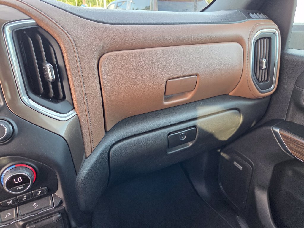 Used 2020 Chevrolet Silverado 2500 High Country w/ Safety Package II AWD/4WD image 29