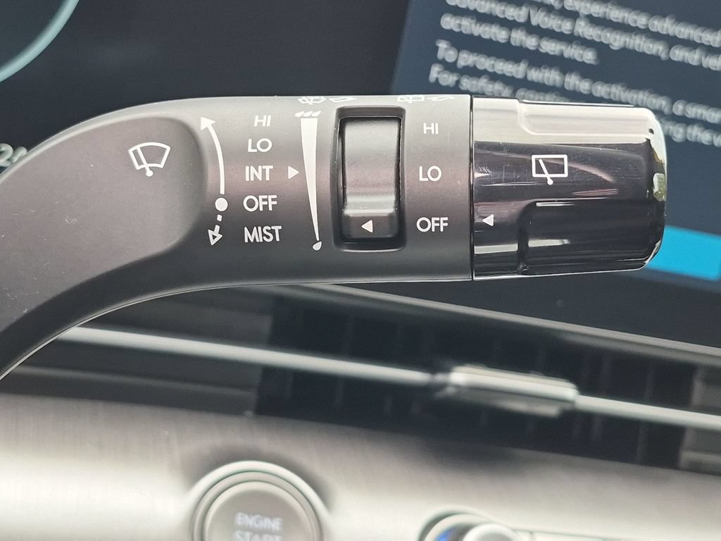 Certified 2024 Hyundai Kona Limited AWD/4WD image 19