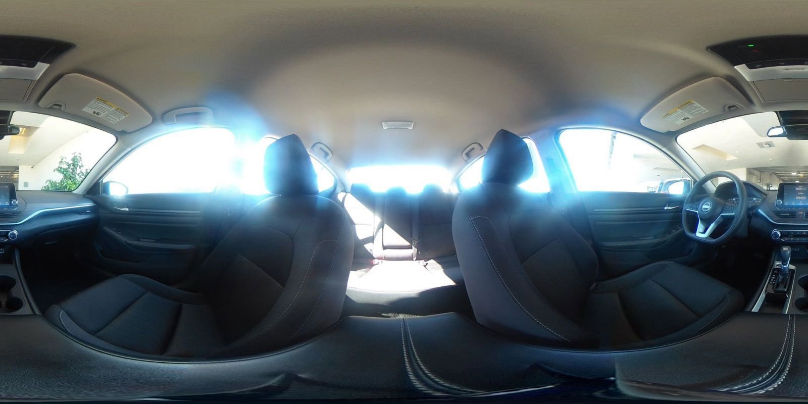 Used 2025 Nissan Altima 2.5 SV FWD image 43