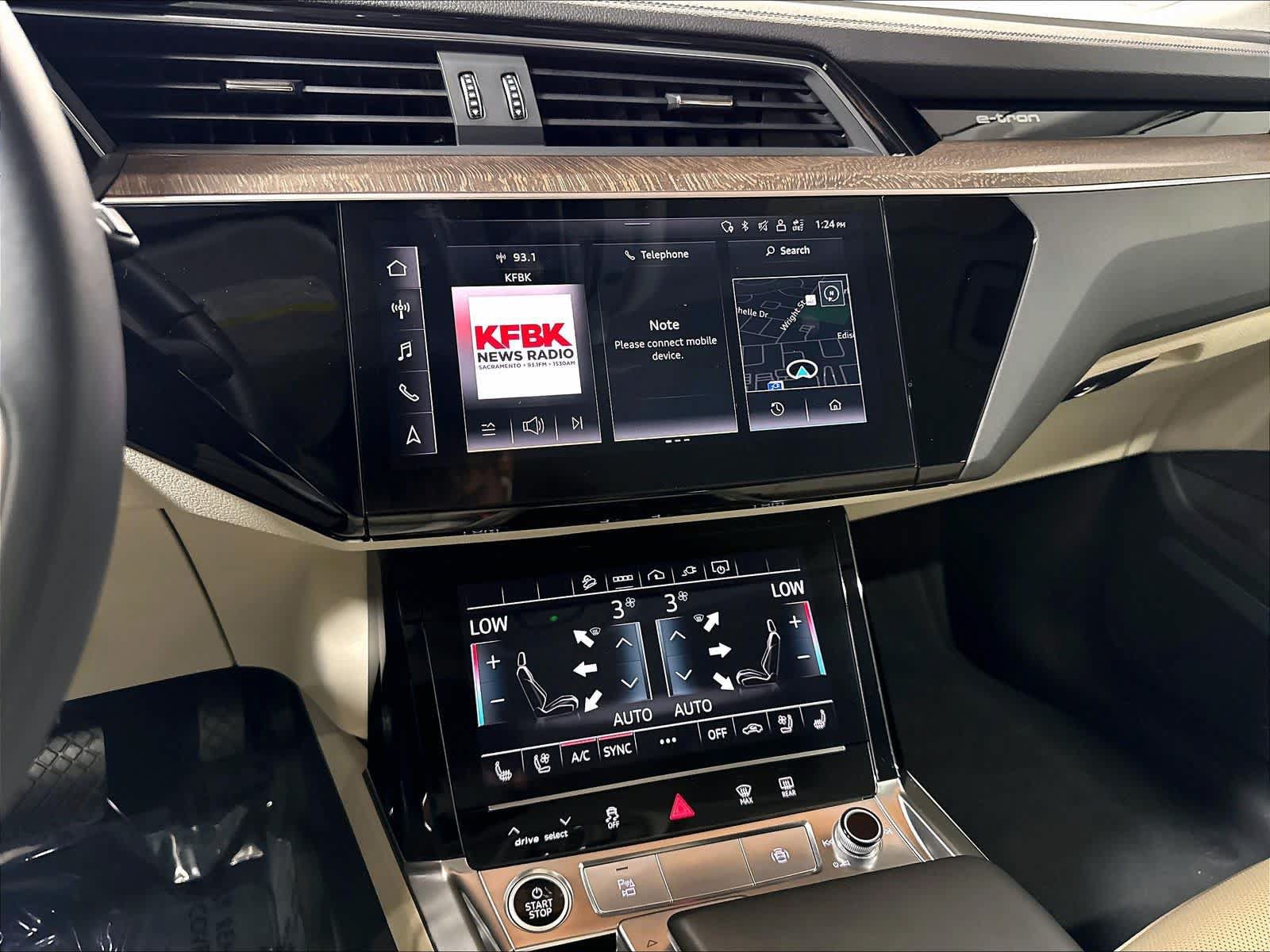 Certified 2024 Audi Q8 e-tron Premium Plus w/ Premium Plus Package AWD/4WD image 9