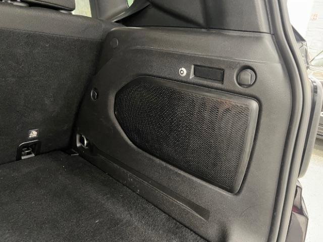 Used 2019 Jeep Renegade Trailhawk w/ Cold Weather Group II AWD/4WD image 34