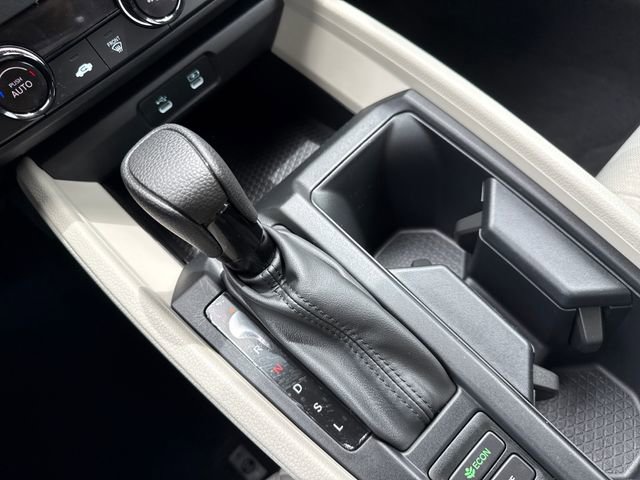 Certified 2025 Honda Accord LX image 29