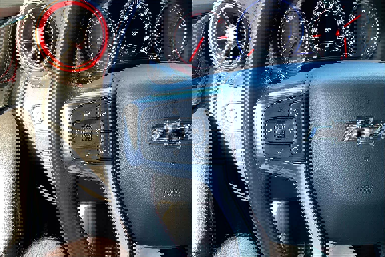 Used 2022 Chevrolet Blazer RS w/ Enhanced Convenience Package image 19